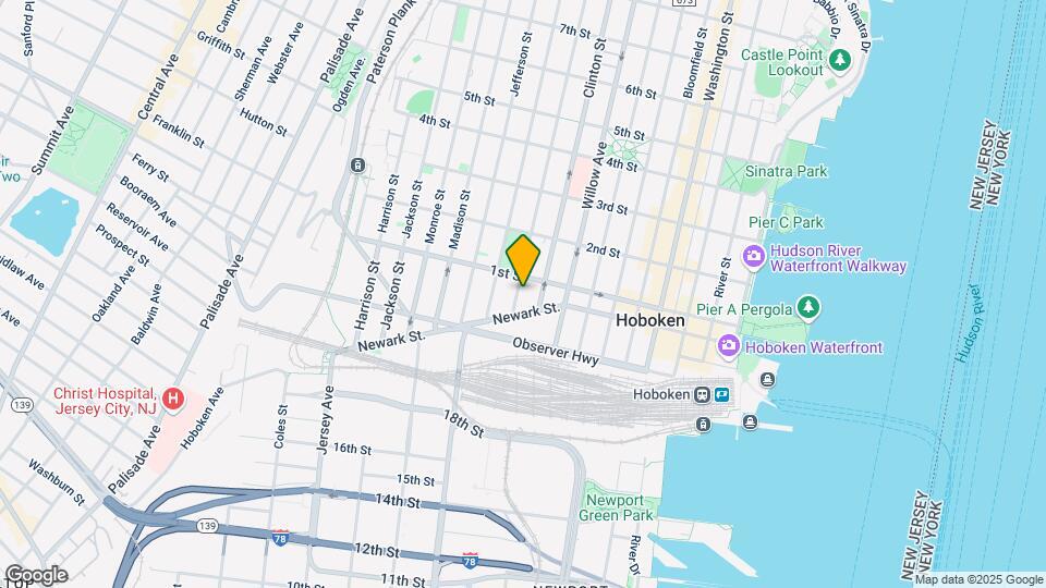 83 Grand St Mapa y Detalles de la Ubicación