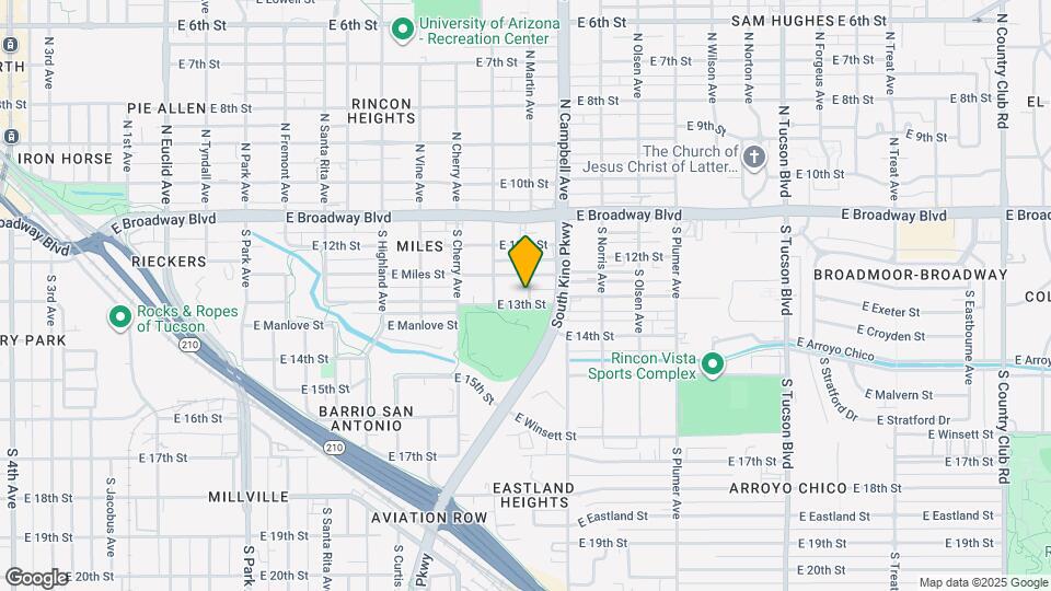 328 S Martin Ave Map and Location Details