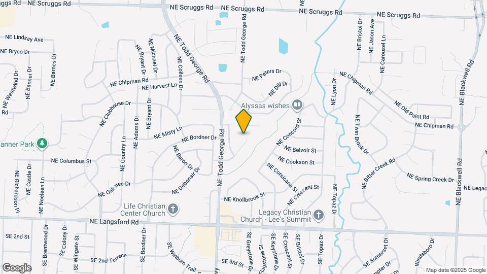 1912 NE Gatewood Dr Map and Location Details