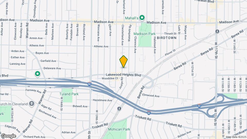 2215 Chesterland Ave Map and Location Details