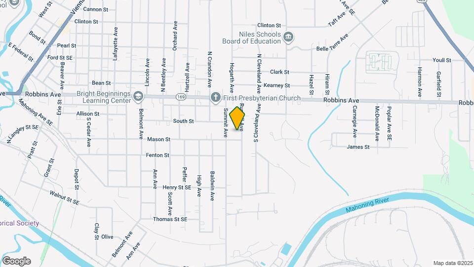 124 Russell Ave Map and Location Details
