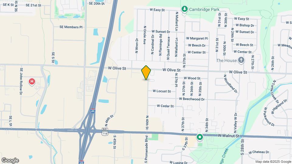 702 N 40th St Map and Location Details