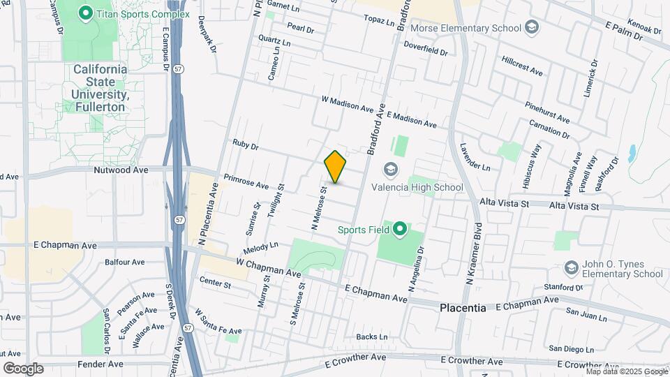 136 Orange Grove Ave Mapa y Detalles de la Ubicación