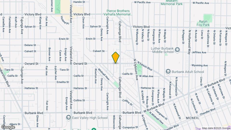5958-5960 Willowcrest Ave Map and Location Details