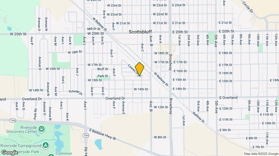 305 W 15th St Map and Location Details