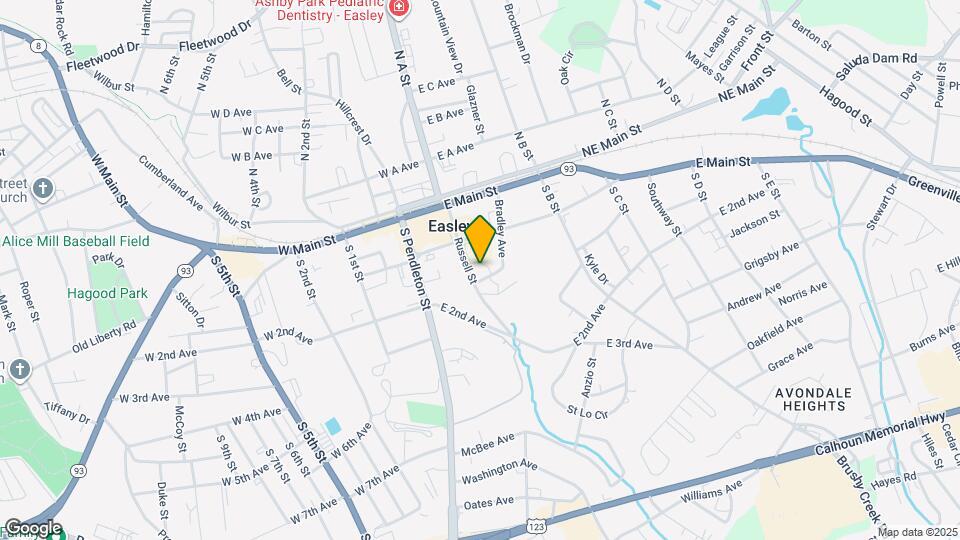 205 Russell St Map and Location Details