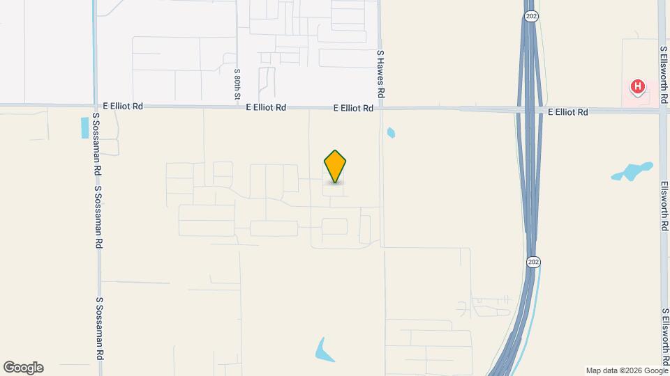 8245 E Quintuplet Ave Map and Location Details