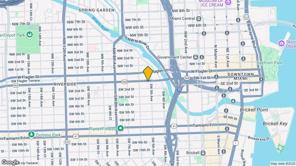 520 SW 1st St Mapa y Detalles de la Ubicación