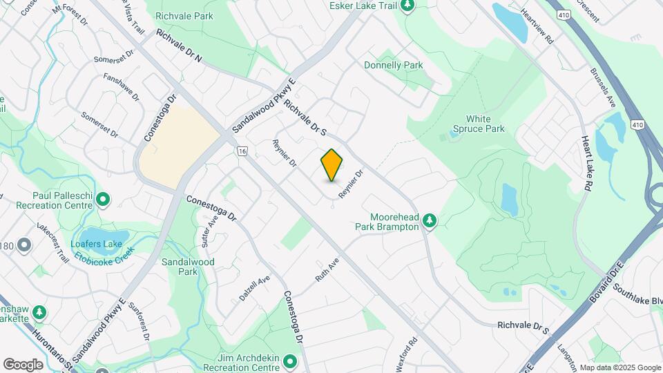 8 Maplehurst Square Map and Location Details