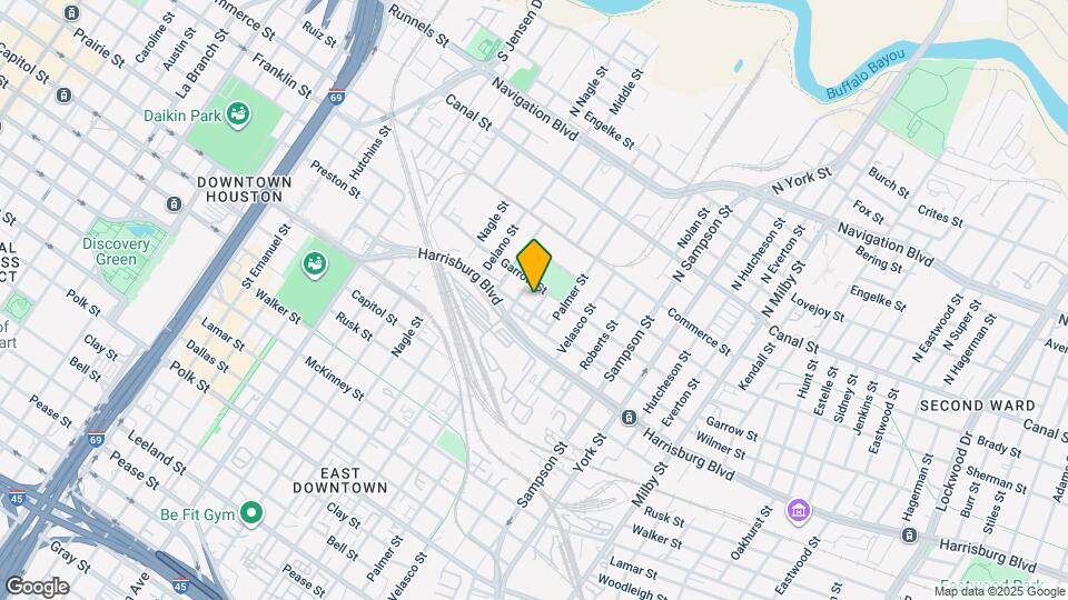 318 Ennis St Map and Location Details