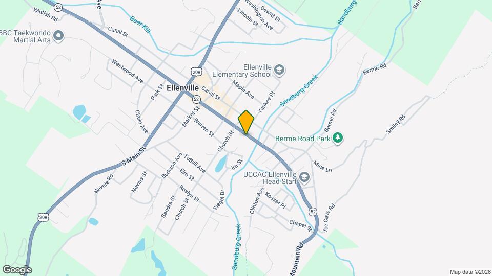 133 Center St, Unit #1 Map and Location Details