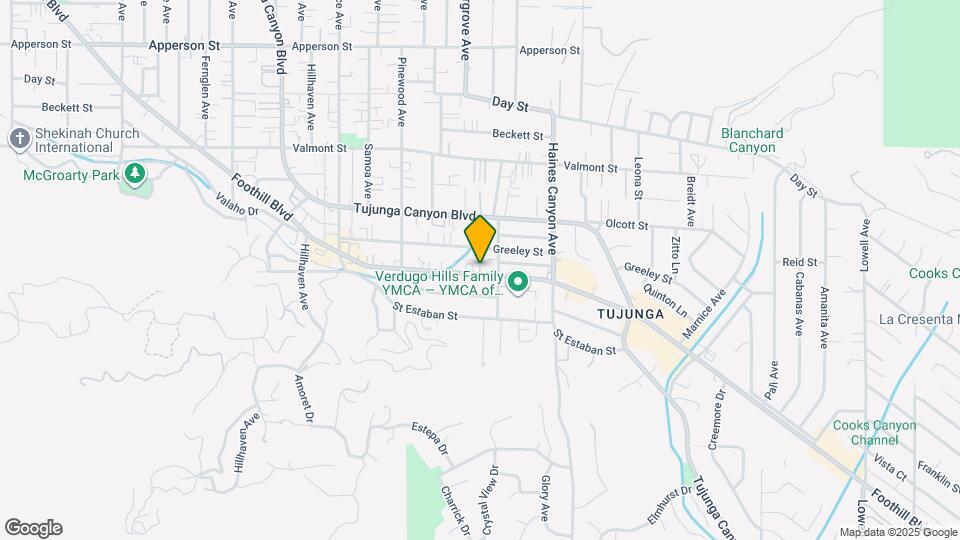 6923 Foothill Blvd Map and Location Details