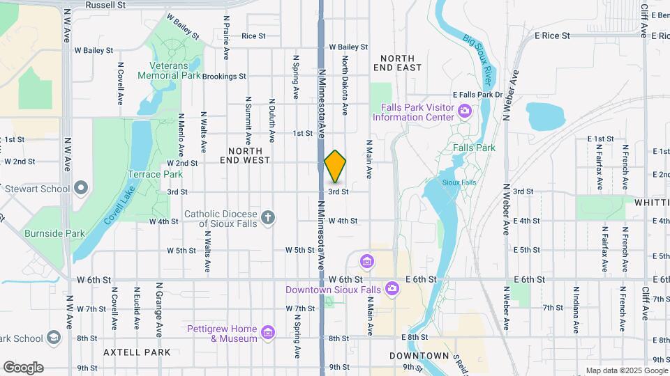 314 W 3rd St Mapa y Detalles de la Ubicación
