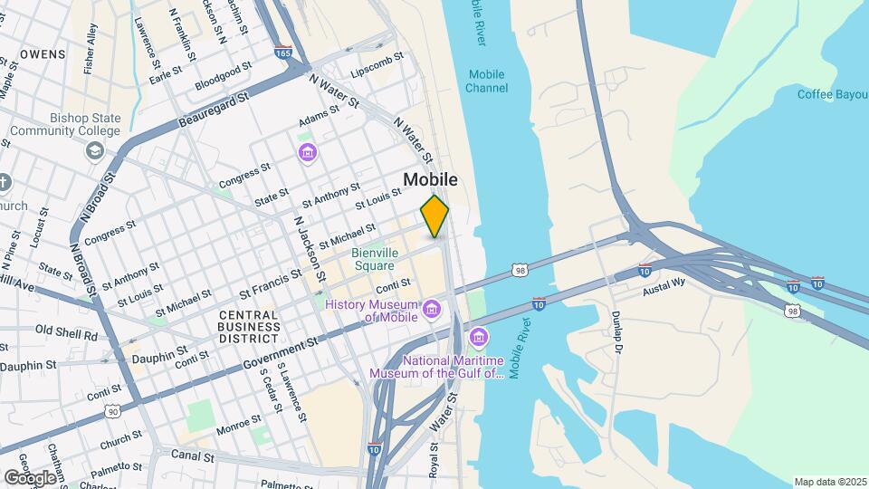 2-452 Dauphin St Map and Location Details