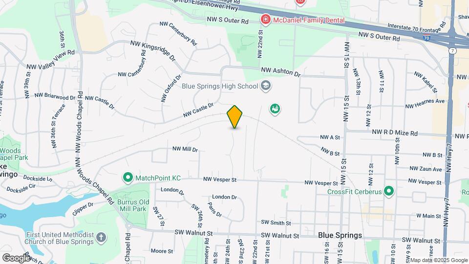 536 NW Fox Hollow Ln Map and Location Details