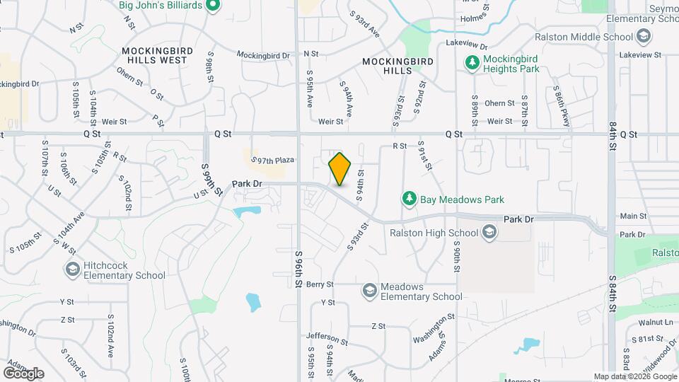 Applewood Pointe Apts Map and Location Details