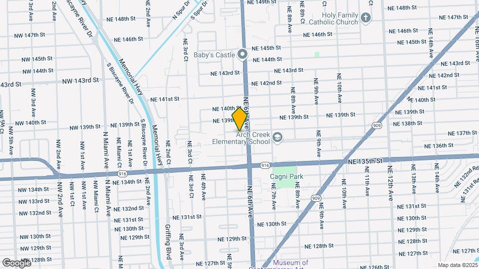 560 NE 138th St Map and Location Details