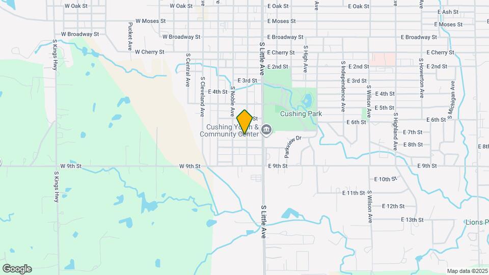 321 E 7th St Map and Location Details