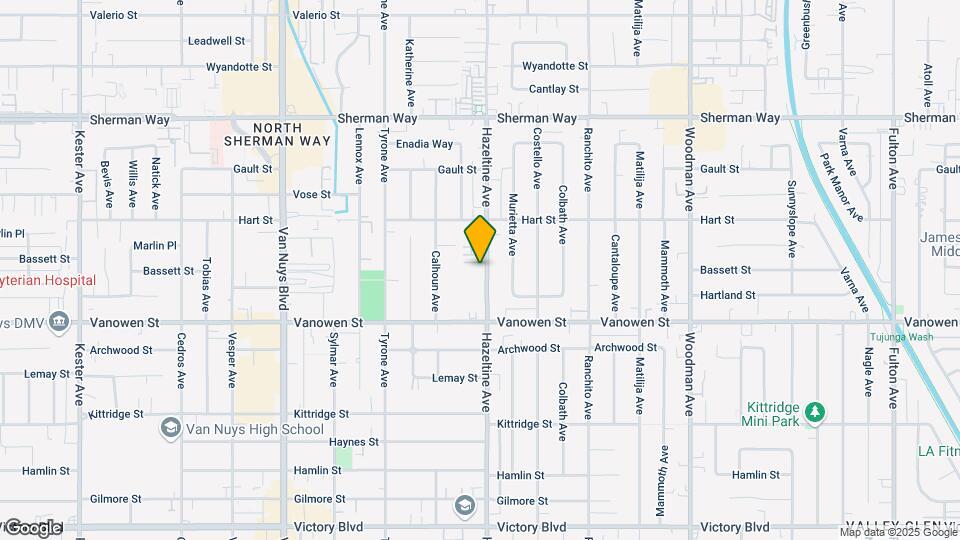 6861 Hazeltine Ave Mapa y Detalles de la Ubicación