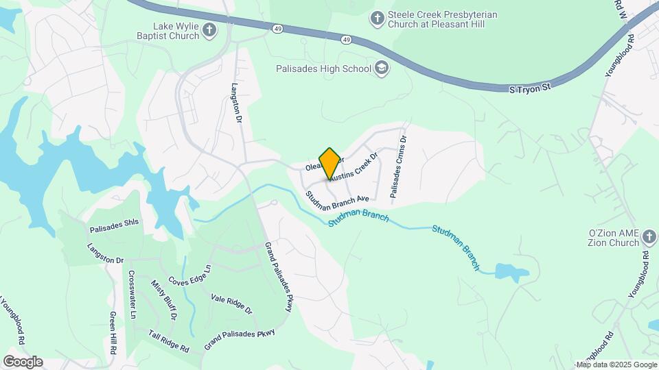 17619 Austins Creek Dr Map and Location Details