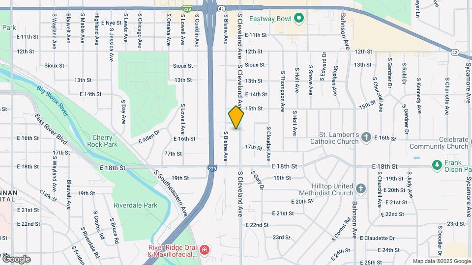 1011 S Cleveland Ave Mapa y Detalles de la Ubicación