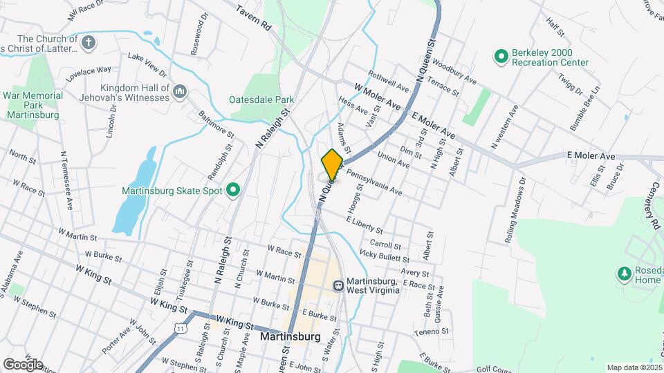 537 N Queen St Map and Location Details