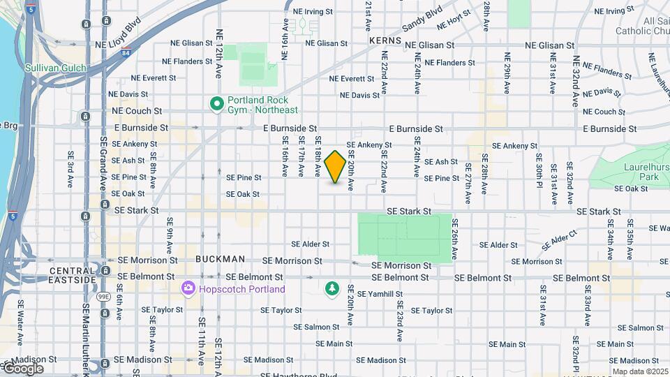 1865-1865 SE Oak St Mapa y Detalles de la Ubicación