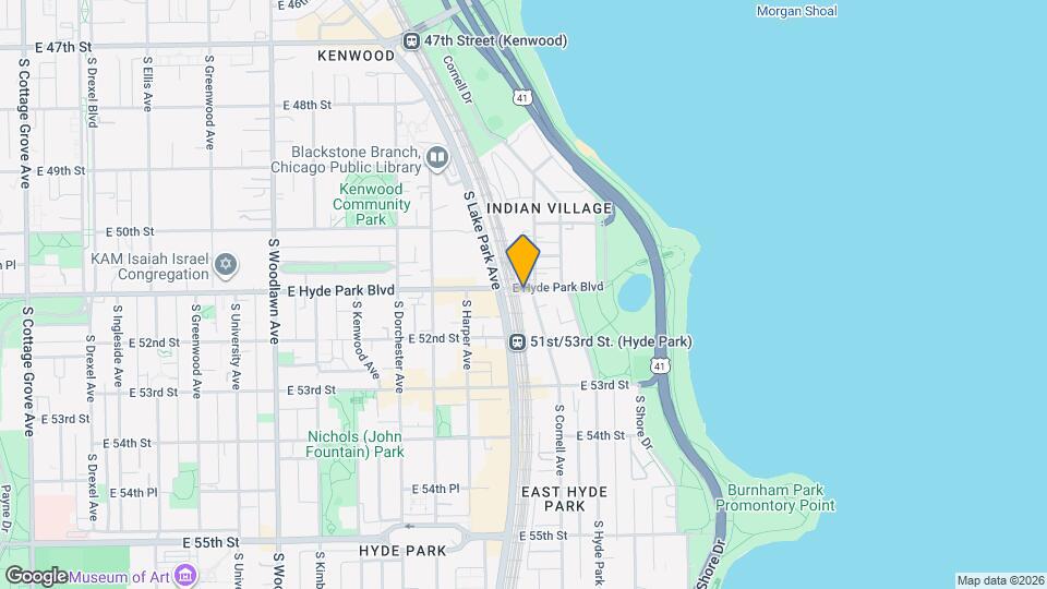 Scholars Corner Apartments in Chicago, IL