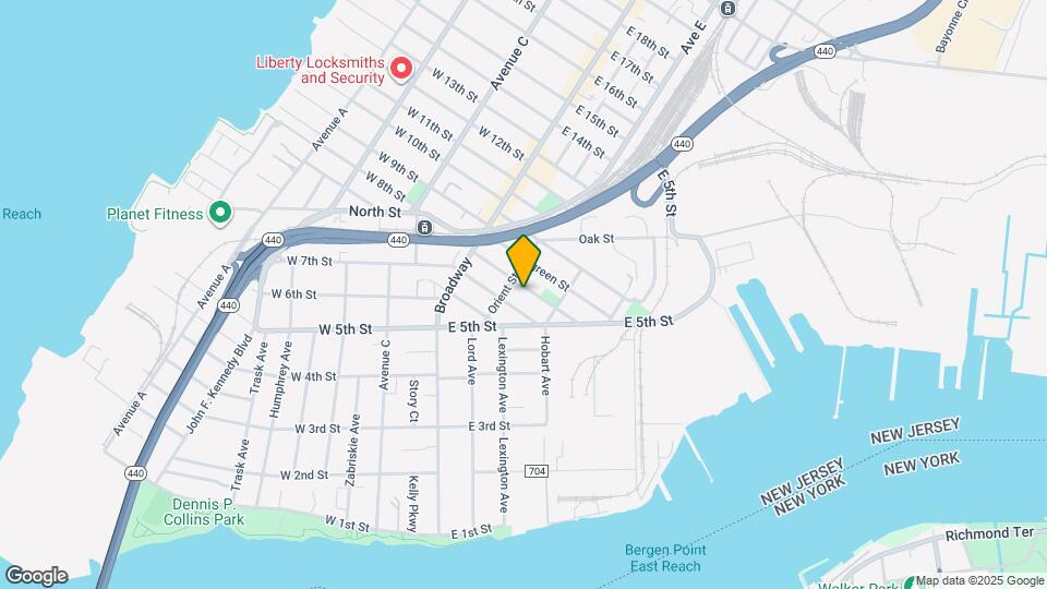 50 Cottage St Map and Location Details