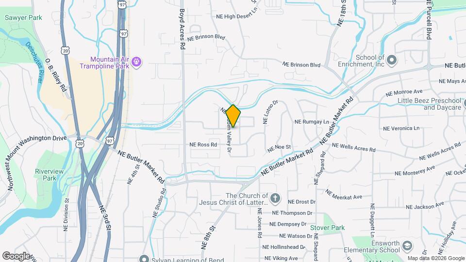 882 NE Hidden Valley Dr Map and Location Details