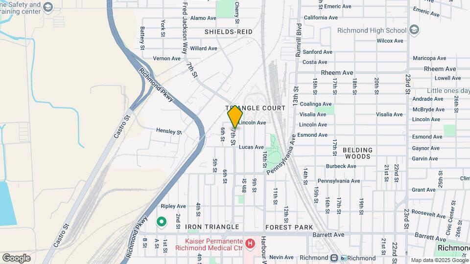 854 7th St Map and Location Details