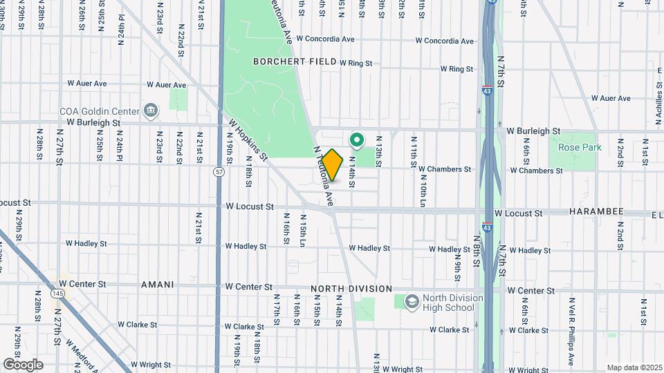 2940 N Teutonia Ave Map and Location Details