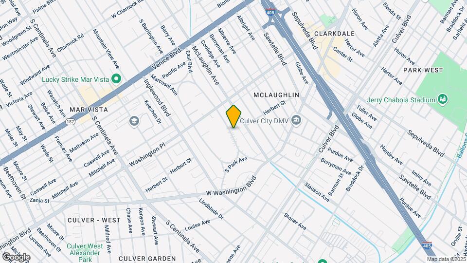 4076 East Blvd, Unit 4074 East Blvd Mapa y Detalles de la Ubicación