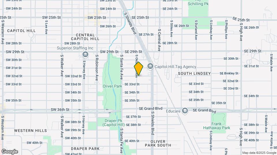 100 SE 32nd St Map and Location Details
