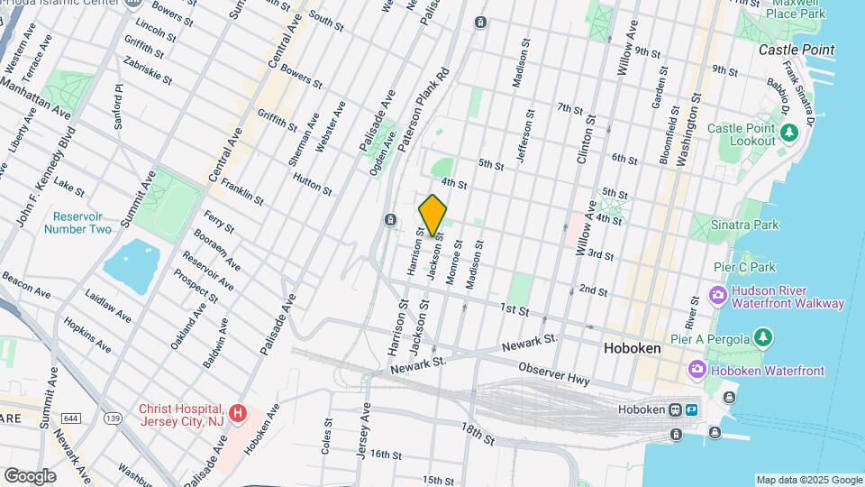 204 Jackson St Map and Location Details