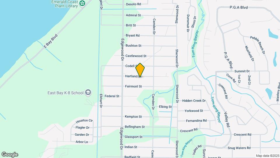 6649 Hartland St Map and Location Details