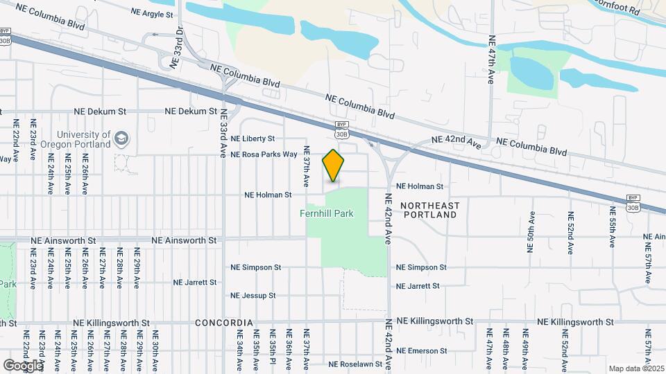 3827 NE Holman St Map and Location Details
