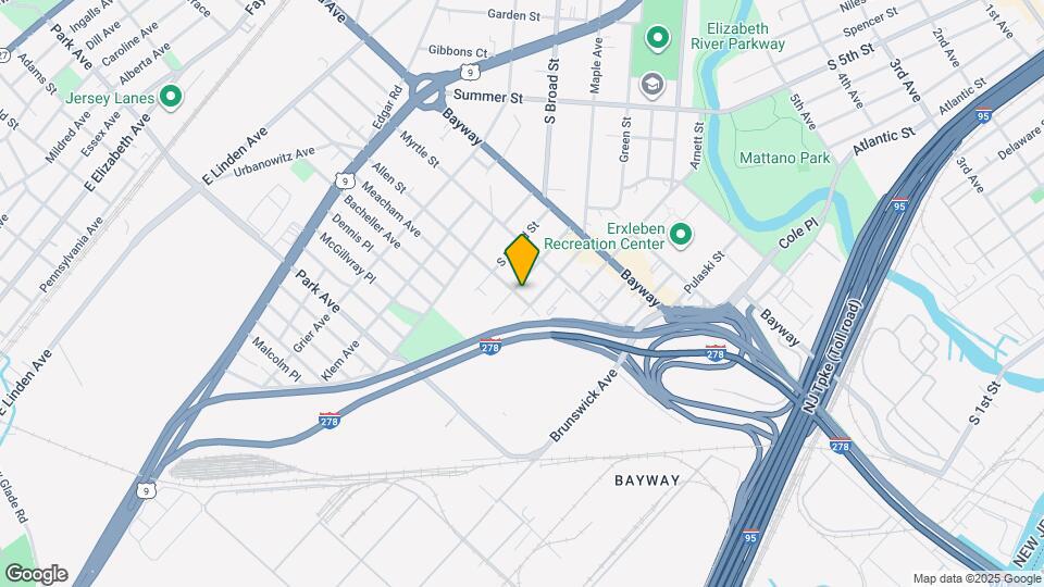 762 Ogden St Map and Location Details