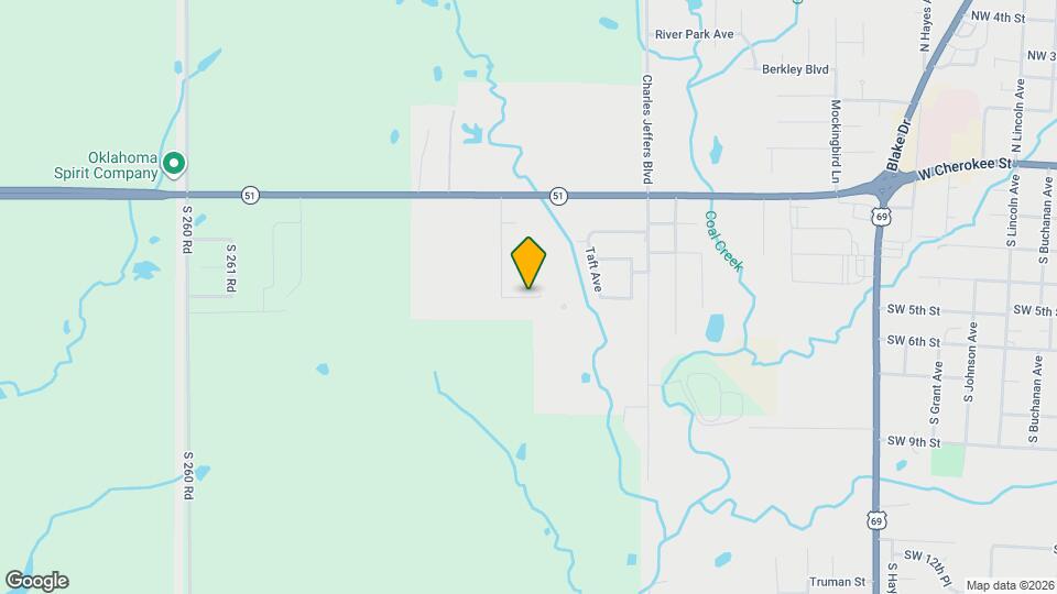 2217 W Wellington St Map and Location Details