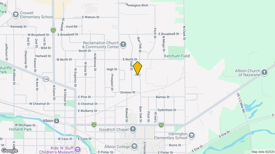 825 Burr Oak St Map and Location Details