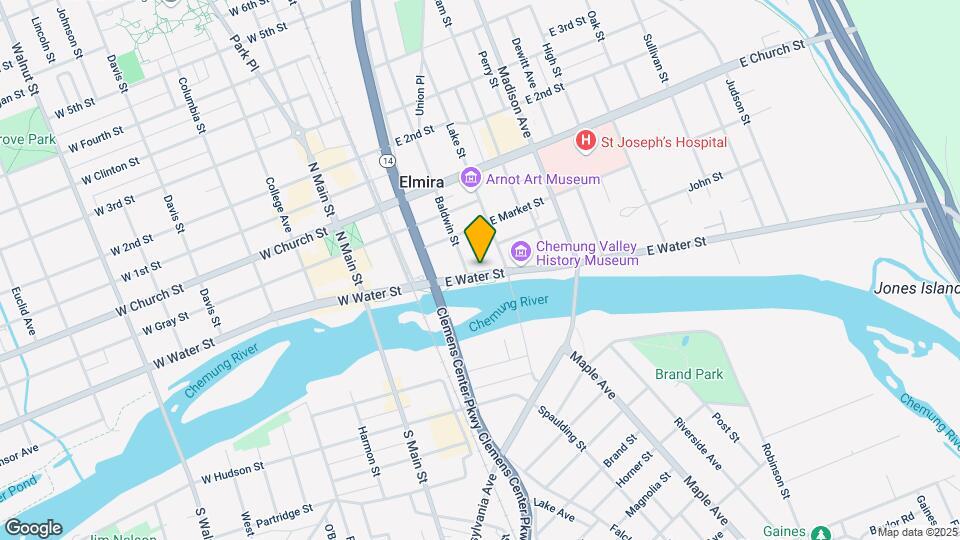 315 E Water St Mapa y Detalles de la Ubicación