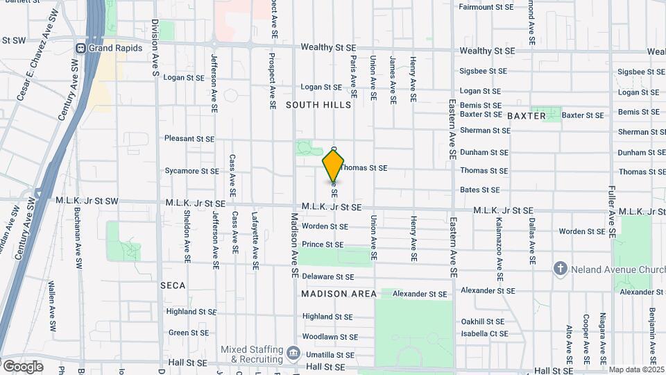 753 College Ave SE Map and Location Details