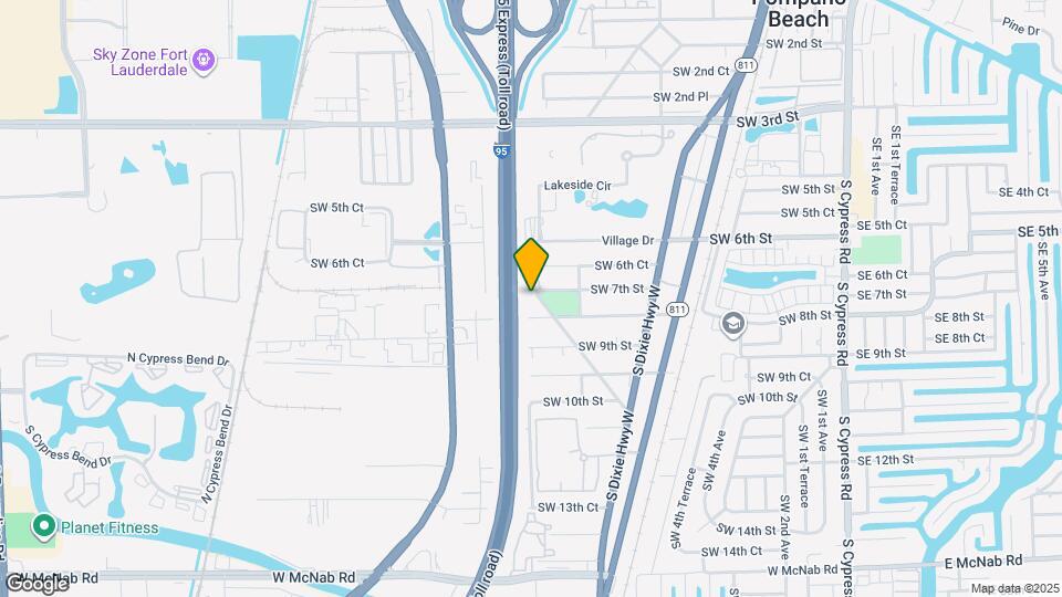 701 SW 10th Dr Map and Location Details