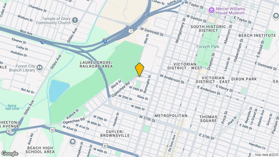 628 W 32nd St Map and Location Details
