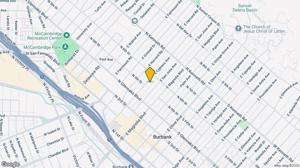 534 E Cypress Ave Map and Location Details