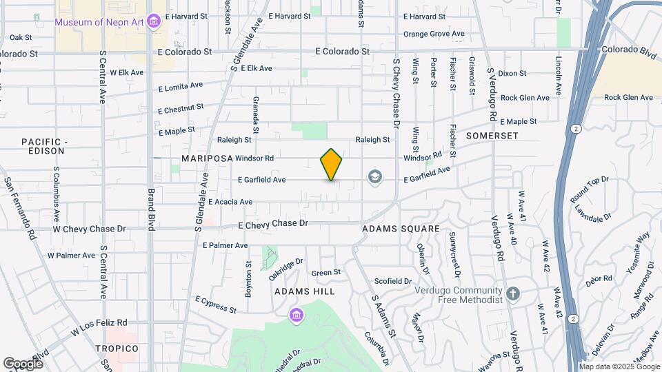 906 E Garfield Ave Mapa y Detalles de la Ubicación