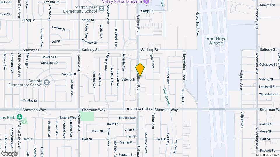 7410 Balboa Blvd Map and Location Details