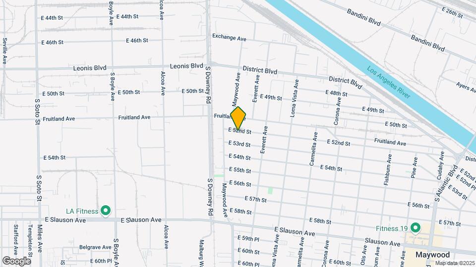 3536 E 52nd St Map and Location Details