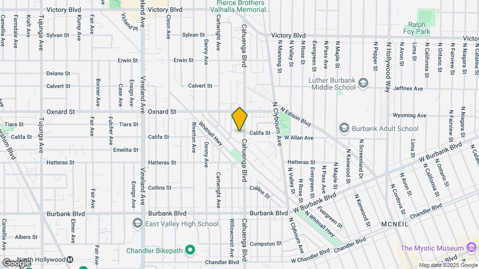 5907-5909 Cahuenga Blvd Map and Location Details