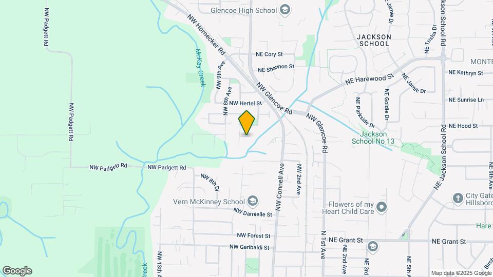 660 NW Ledum Ln Map and Location Details